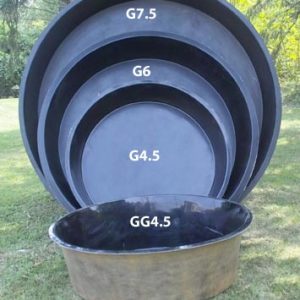FIBERGLASS POND MODEL G 7.5 — APPROX SIZE 7.5' DIAM X 16'